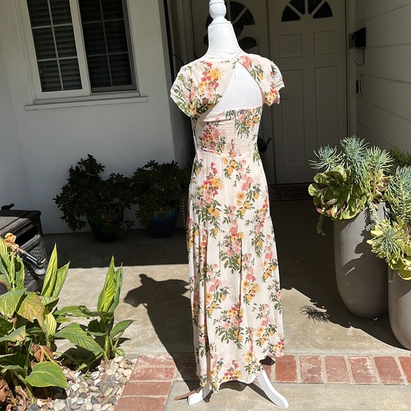 Reformation Myah Dress - Picture 3 of 7